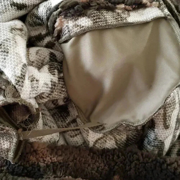 Camouflage Soft Stretch Teddy Slip-On Comfortable Hoodie Size 1X - Picture 3 of 5